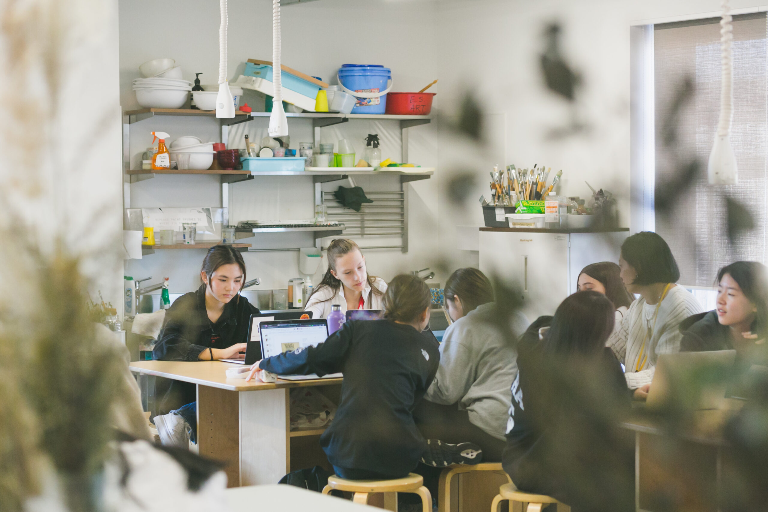 Through art it’s poosible.